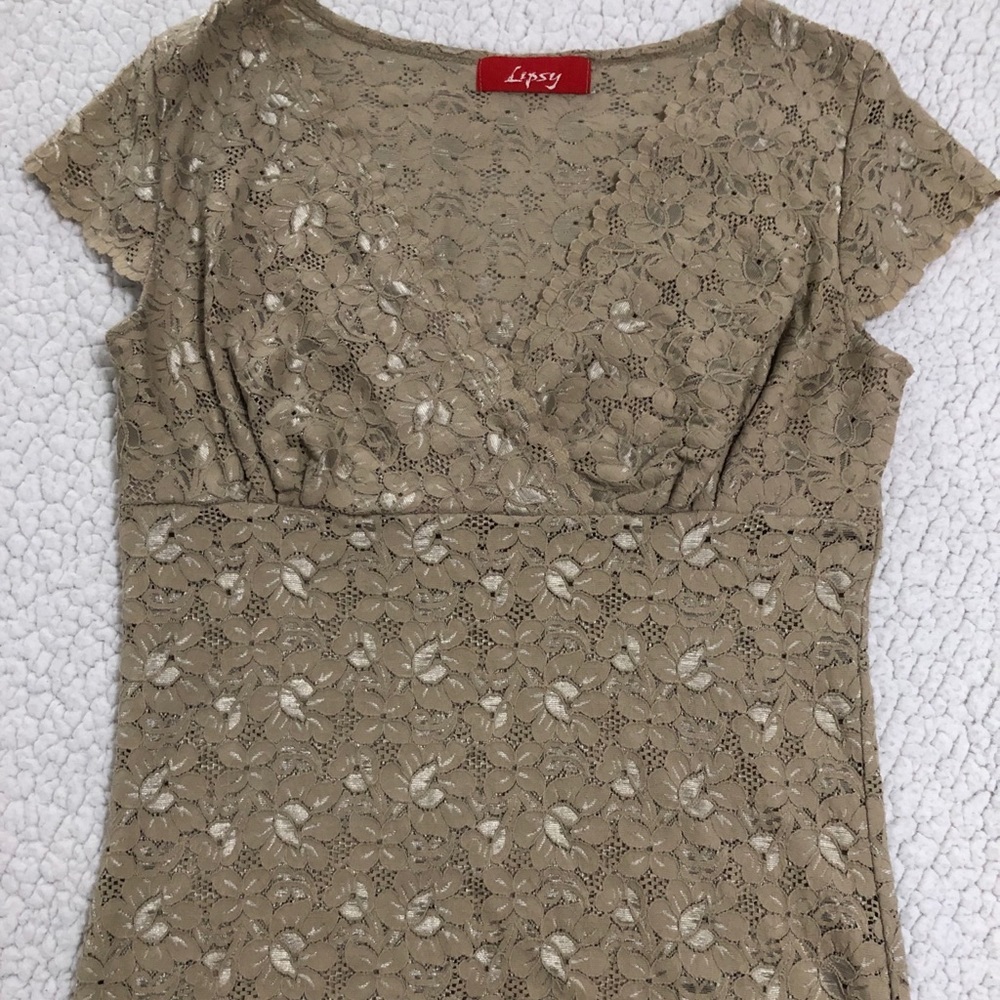 Floral Stretch Lace Top